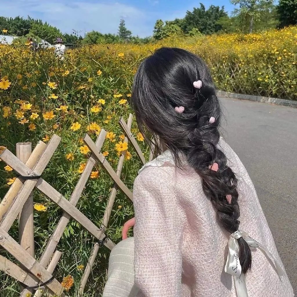 燕语春风